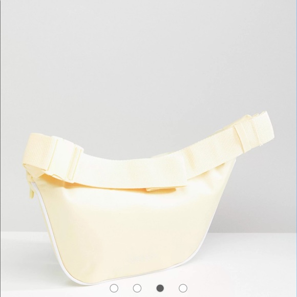 Adidas yellow Fanny pack - Picture 2 of 4